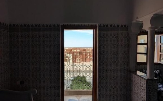 Asafar Apartments & Hostel