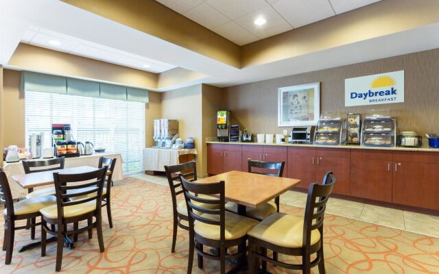 Holiday Inn Express & Suites Palm Coast I95 by IHG
