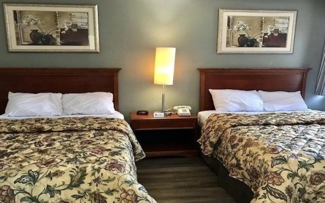 Palace Inn & Suites - Newport News/Jefferson Ave
