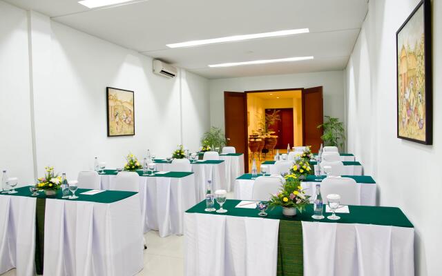 The Rani Hotel & Spa