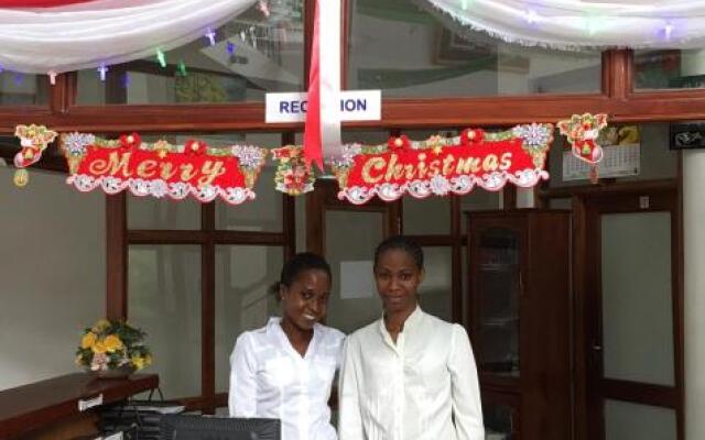 Arc Hotel