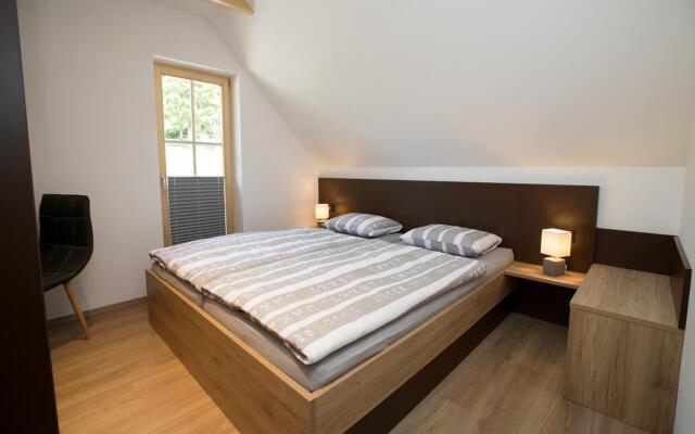 Apartments Alp
