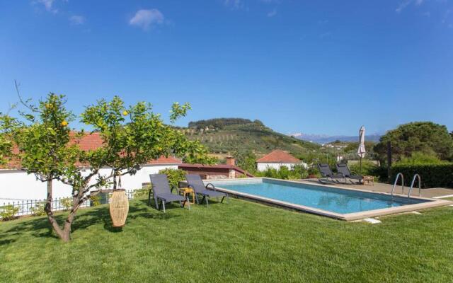 Villa Apella ✩ Private Yard & Pool ✩ 8 Guests