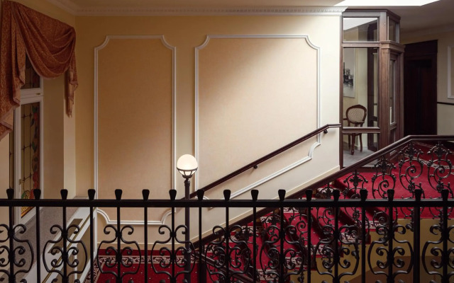 Humboldt Park Hotel And Spa