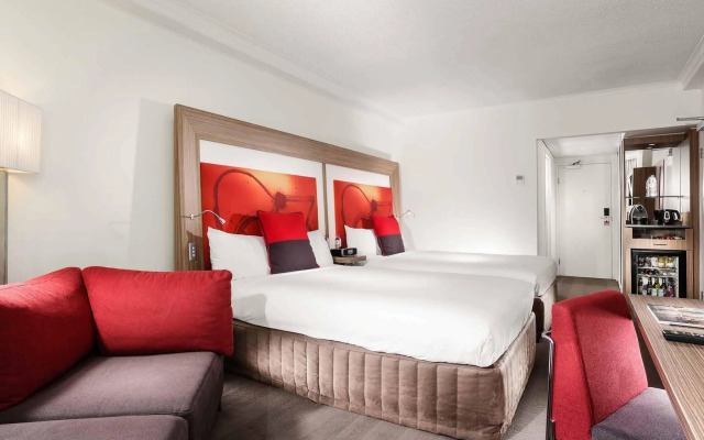 Amora Hotel Brisbane