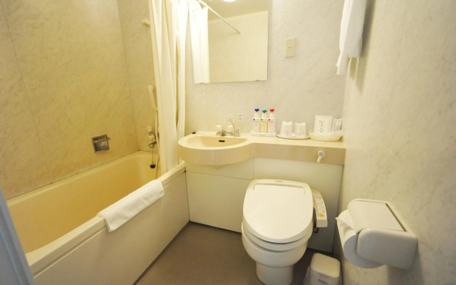 Beppu Station Hotel