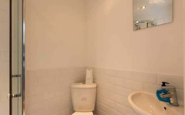 Host Stay Victoria Gardens