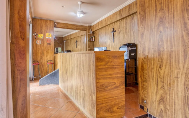 OYO Hotel Tereza Curvelo