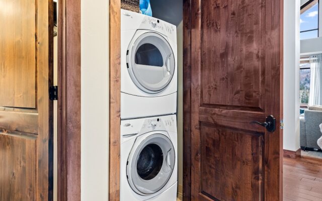 Canyons Corner Penthouse