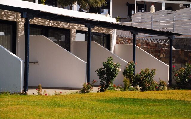 Samothraki Beach Apartments & Suites Hotel