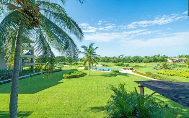 Amazing 3 Bedroom Condo