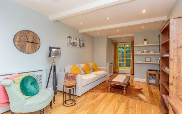 Beautiful Hideout in Center of Edinburgh - Business - Holidays