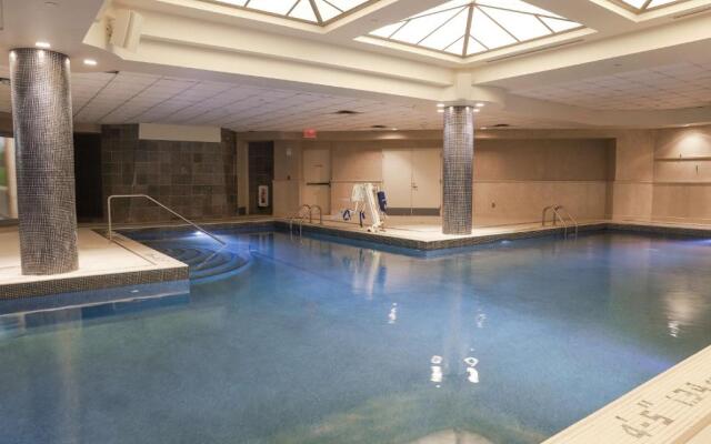 Radisson Plaza Hotel & Suites Kalamazoo