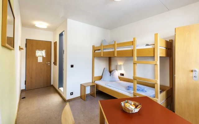 DJH Jugendherberge Oberstdorf-Kornau - Hostel