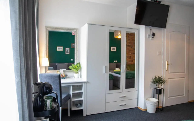 Rooms BAUMAN