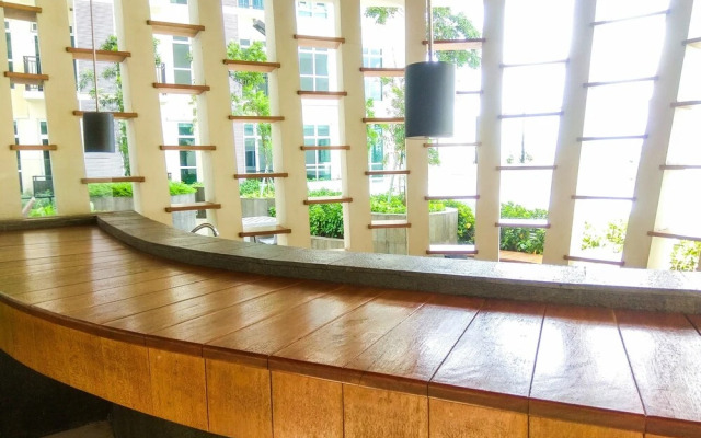 Relax Studio Apartment at Puri Orchard