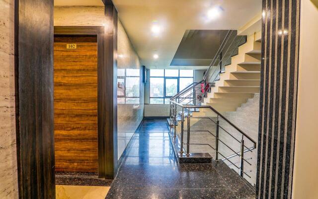 FabHotel Rudra Inn & Cafe I