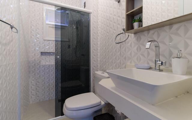 Apartamento a 650m da praia Floripa-SC RUB201