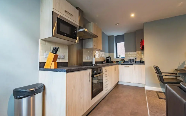 Two Bedroom Newcastle City Quayside Apartment