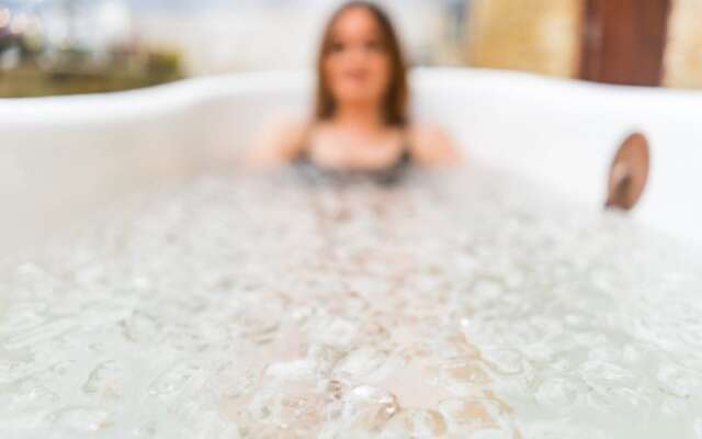 Barton Hall Hotel & Spa