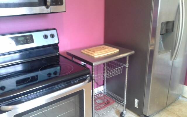 JARVIS Edgewater Park & Beach 5BD Villa