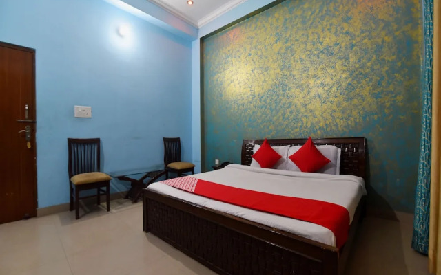 OYO 28146 Hotel Virsa