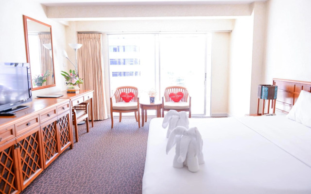 Sandy Spring Hotel