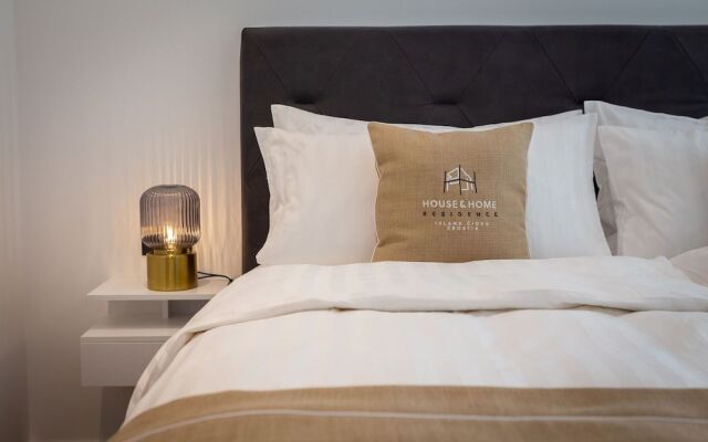 House & Home Slatine