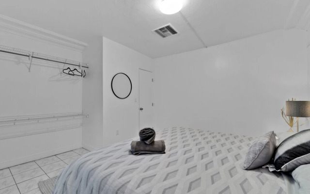 Chateau Michael Luxury Brickell Villa with Pool