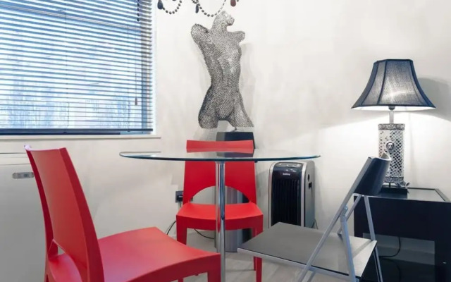 Incredible, Modern Apartment in South Kensington