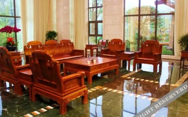 Xinmuyang Hot Spring Hotel