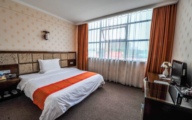 Lecheng Hotel
