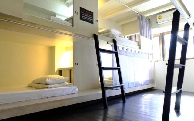 3Howw Hostel at Sukhumvit 21