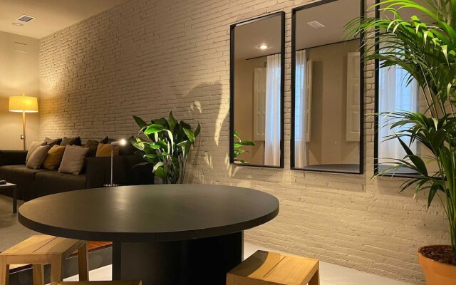 Colectia Stays Pau Claris