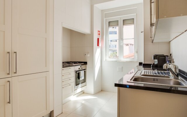 Fernando Pessoa Apartment Rentexperience