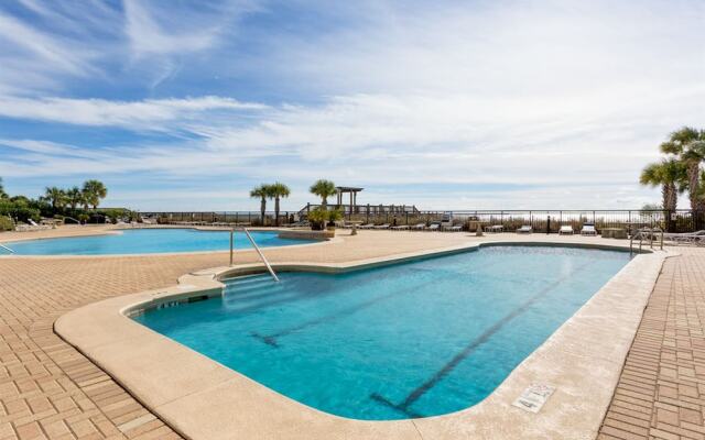 Palacio Condominiums