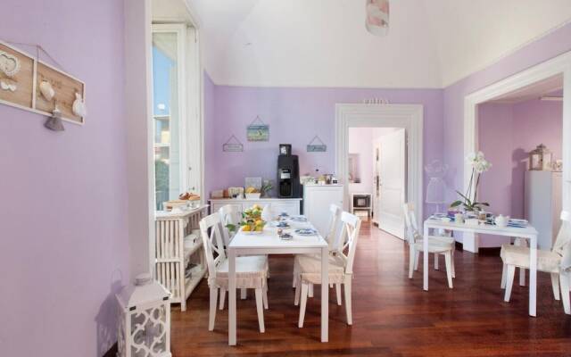 Caluga House