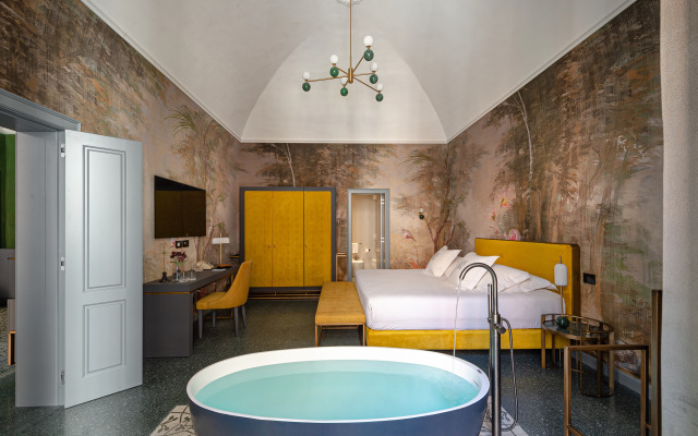 Vis Urban Suites & Spa