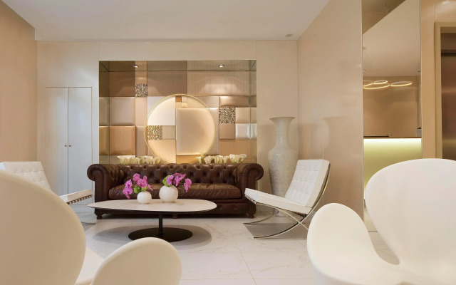 7 Eiffel Hotel