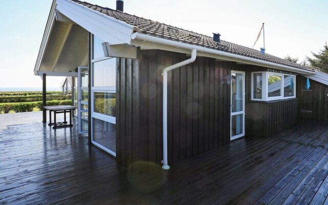 6 Person Holiday Home in Saeby-by Traum
