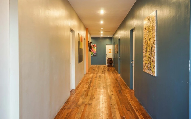HQ Hostel