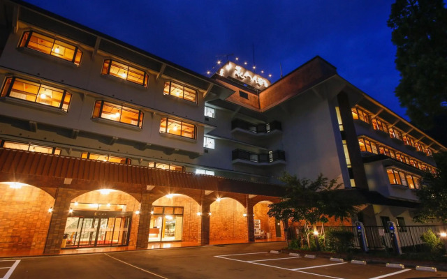 Yamanaka Spa Hanatsubaki