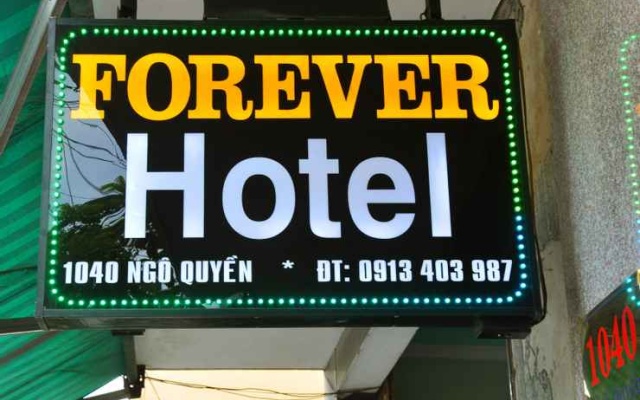 Forever Hotel