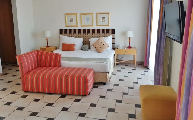 Seashell Julaia Hotel and Resort