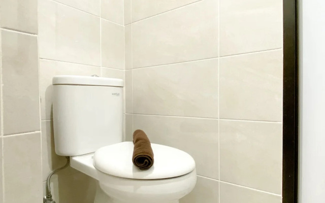 Best Deal Studio (No Kitchen) Apartment Mustika Golf Residence