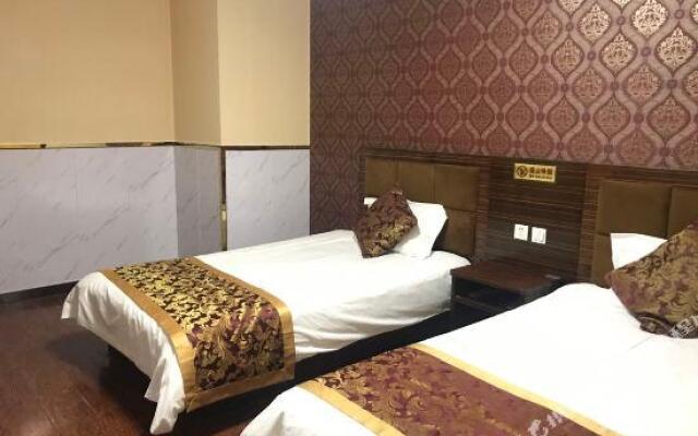 Super 8 Tianjin Railway Station Haihe Square