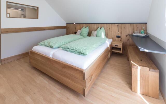 Gasthaus - Gästehaus Schusterbauer