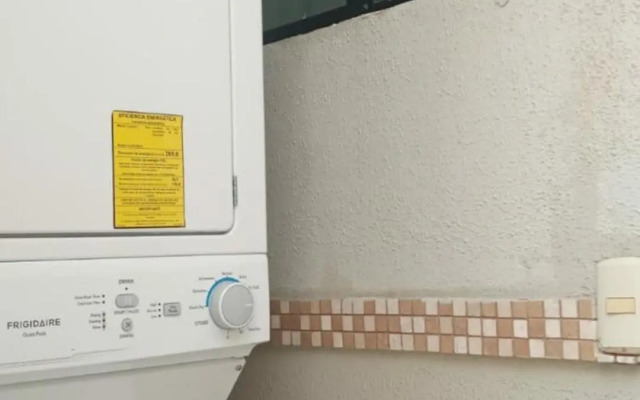 Ecusuites Suite 3 Vacacional Via Costa con Jacuzzi