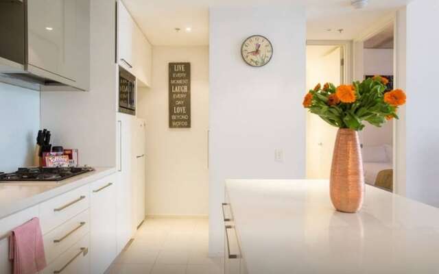 Corporate Stayz at Little Collins