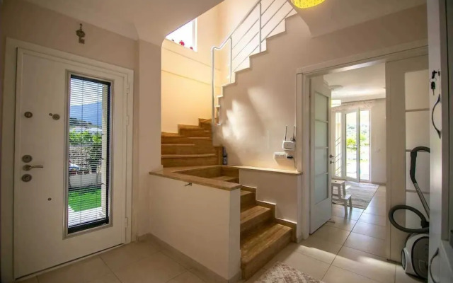 Inviting 4-bed Villa Nil Dalyan With Child Pool